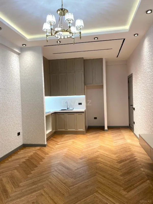 Satılır 2 otaqlı mənzil 70 m²