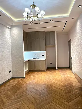 Satılır 2 otaqlı mənzil 70 m²