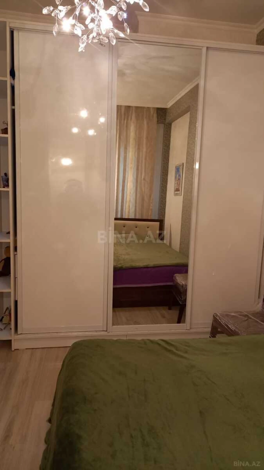 Kirayə verilir 2 otaqlı mənzil 65 m²