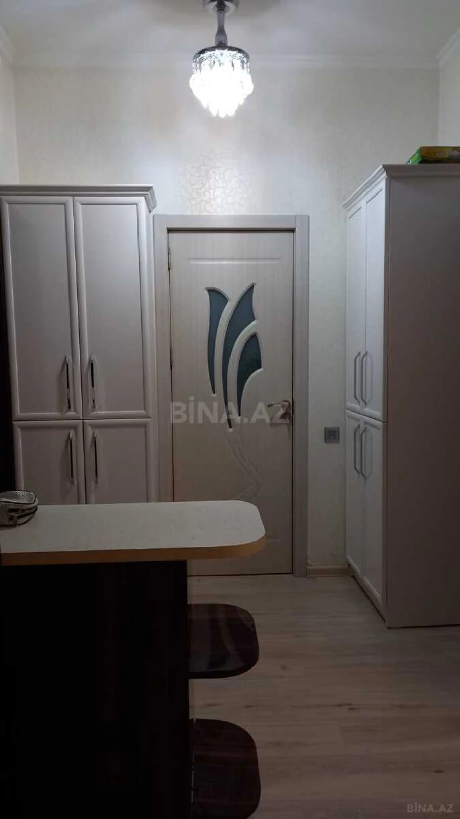 Kirayə verilir 2 otaqlı mənzil 65 m²