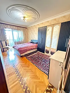 Satılır 3 otaqlı mənzil 90 m²