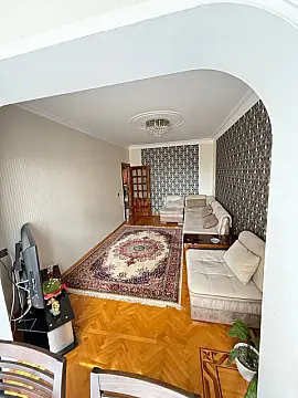 Satılır 3 otaqlı mənzil 90 m²