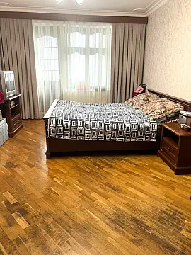 Satılır 3 otaqlı mənzil 95 m²