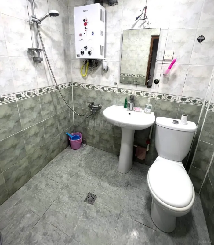 Satılır 3 otaqlı mənzil 95 m²