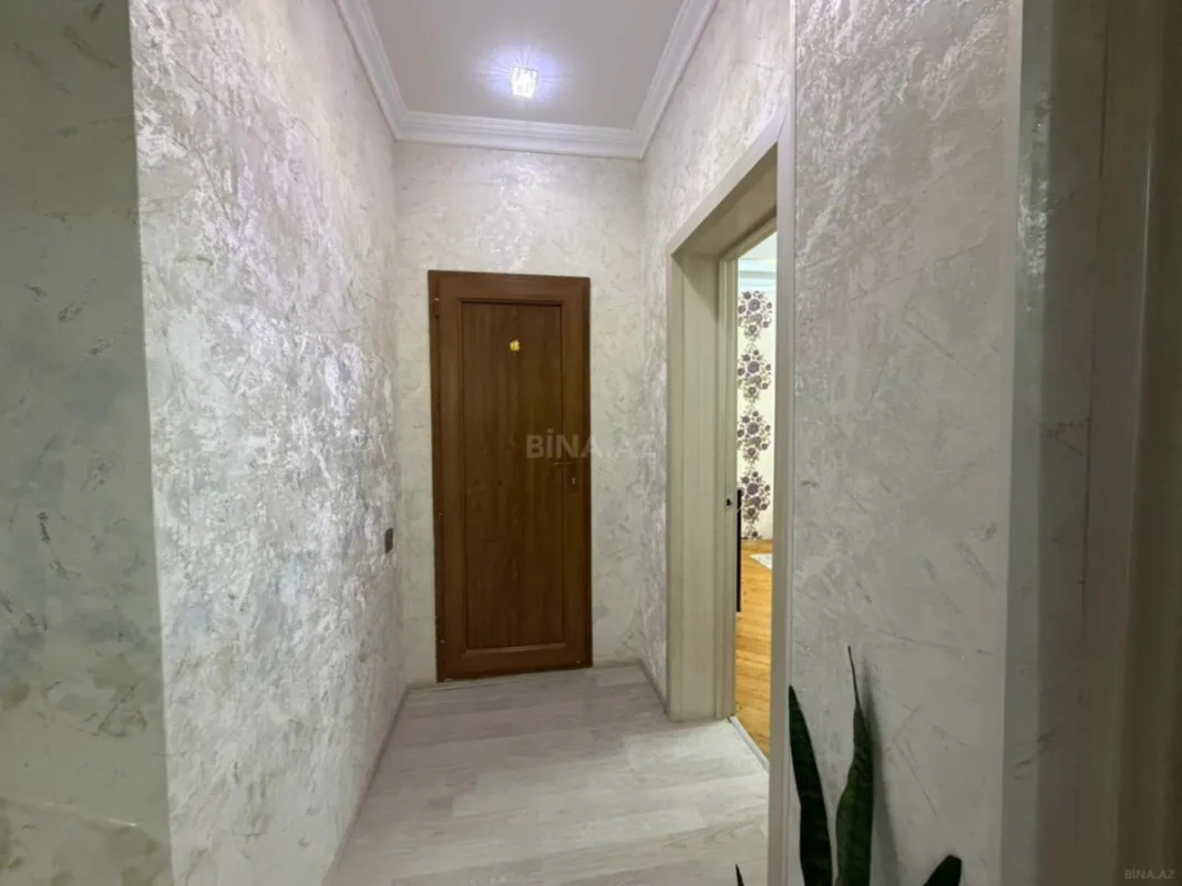 Kirayə verilir 2 otaqlı mənzil 65 m²