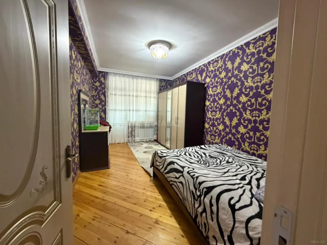 Kirayə verilir 2 otaqlı mənzil 65 m²