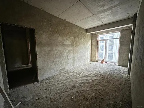 Satılır 2 otaqlı mənzil 74 m²