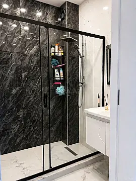 Satılır 2 otaqlı mənzil 101 m²