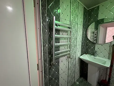 Kirayə verilir 2 otaqlı mənzil 50 m²