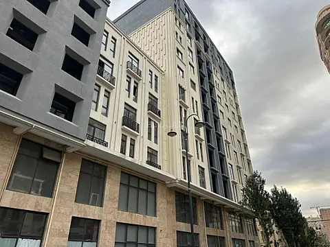 Satılır 2 otaqlı mənzil 67 m²