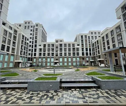 Satılır 2 otaqlı mənzil 67 m²