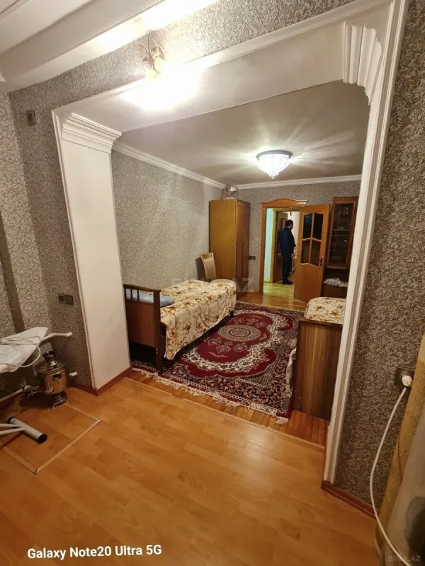 Satılır 3 otaqlı mənzil 90 m²