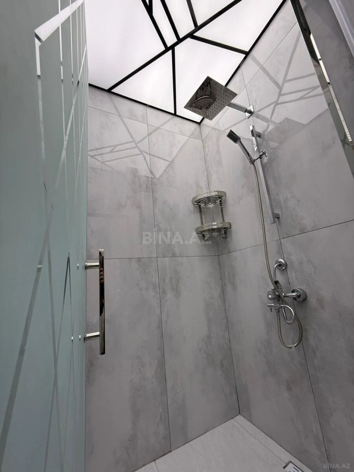 Satılır 2 otaqlı mənzil 55 m²