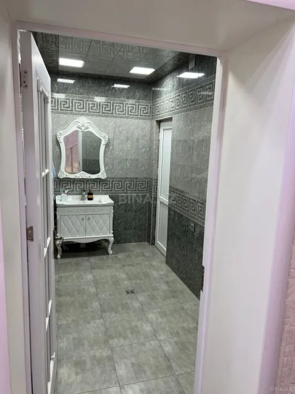 Kirayə verilir 5 otaqlı həyət evi 250 m²