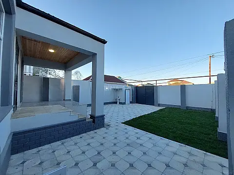 Satılır 4 otaqlı həyət evi 114 m²