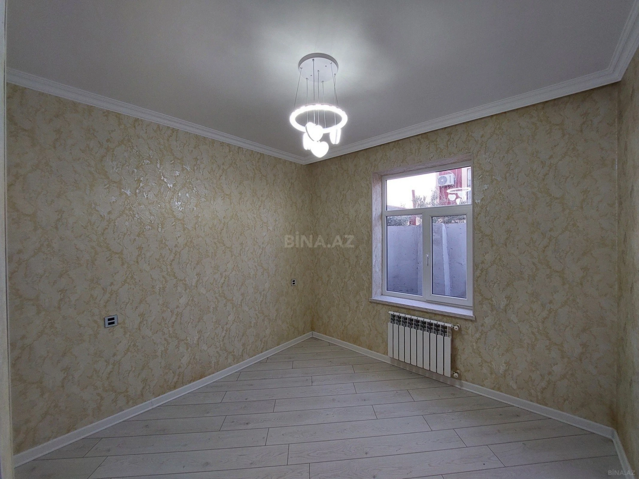 Satılır 4 otaqlı həyət evi 114 m²
