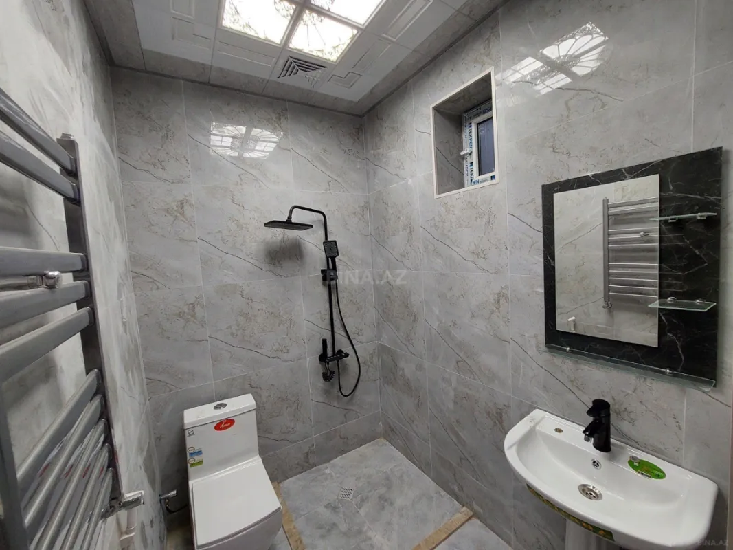 Satılır 4 otaqlı həyət evi 114 m²