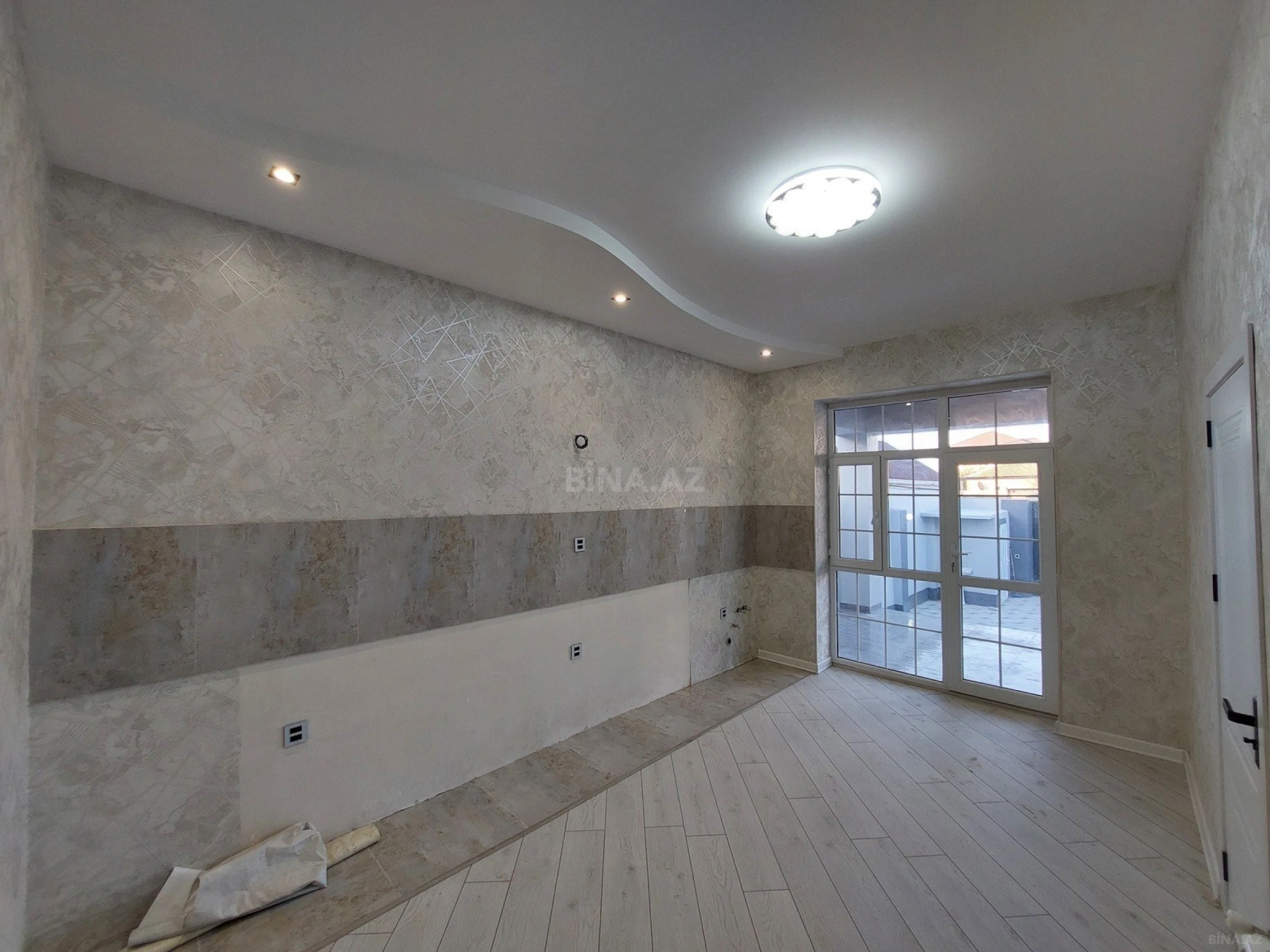 Satılır 4 otaqlı həyət evi 114 m²