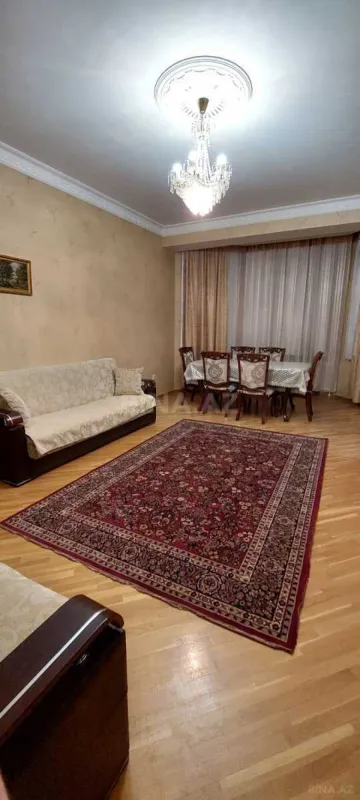 Kirayə verilir 3 otaqlı mənzil 110 m²