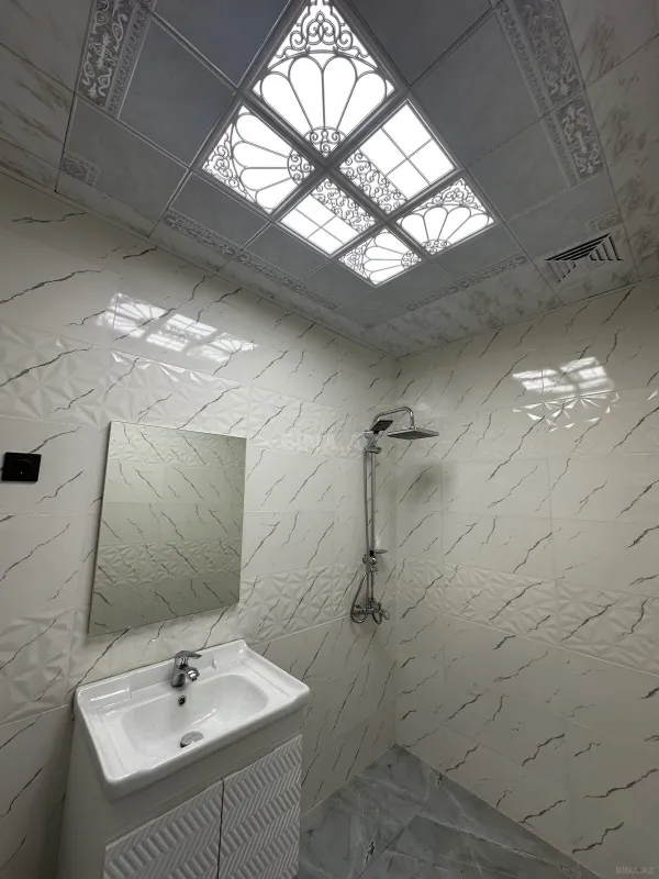 Satılır 3 otaqlı mənzil 87 m²