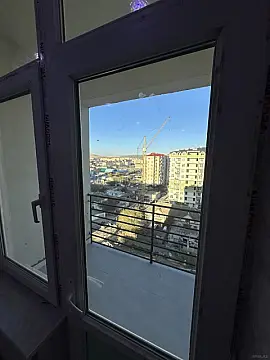 Satılır 3 otaqlı mənzil 87 m²