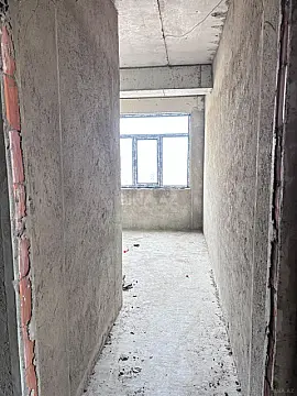 Satılır 4 otaqlı mənzil 110 m²