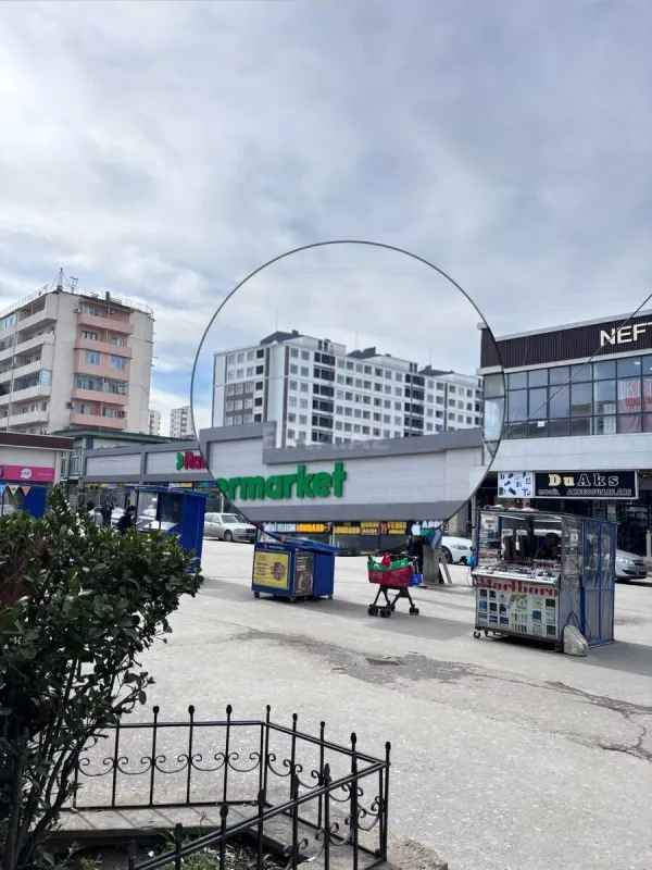 Satılır 4 otaqlı mənzil 110 m²