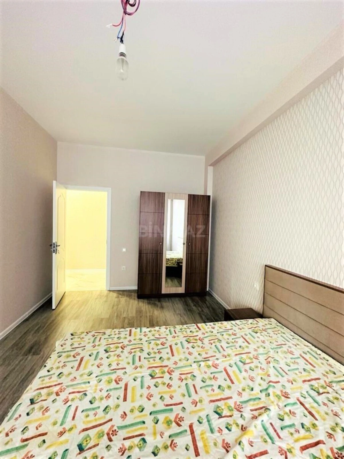 Kirayə verilir 3 otaqlı mənzil 120 m²