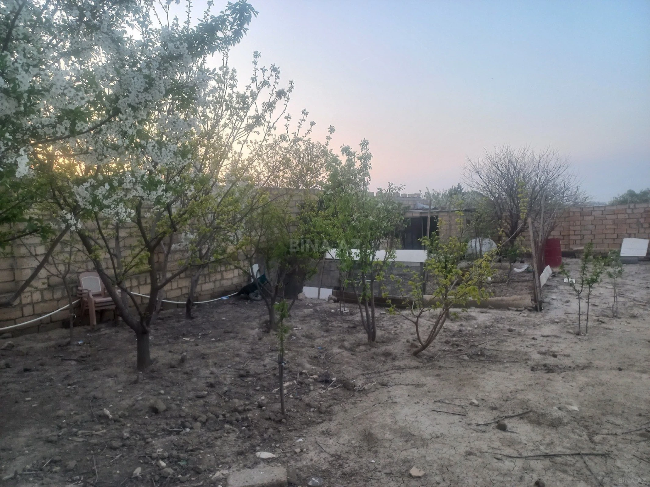 Satılır torpaq sahəsi 4 m²