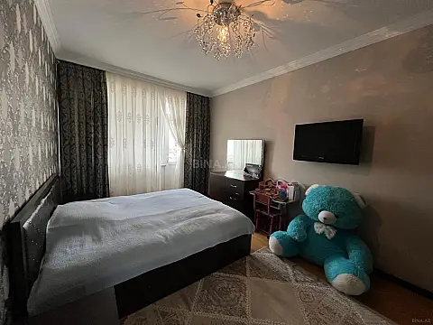 Satılır 3 otaqlı mənzil 95 m²