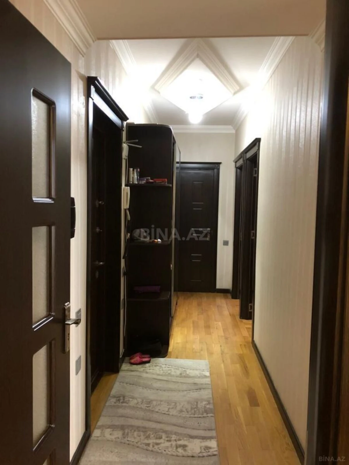 Satılır 3 otaqlı mənzil 95 m²