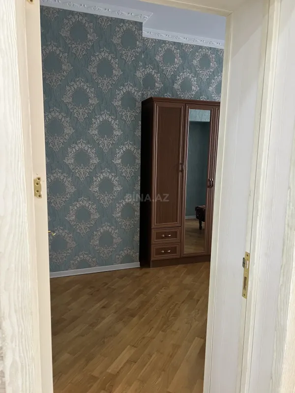 Kirayə verilir 2 otaqlı mənzil 65 m²