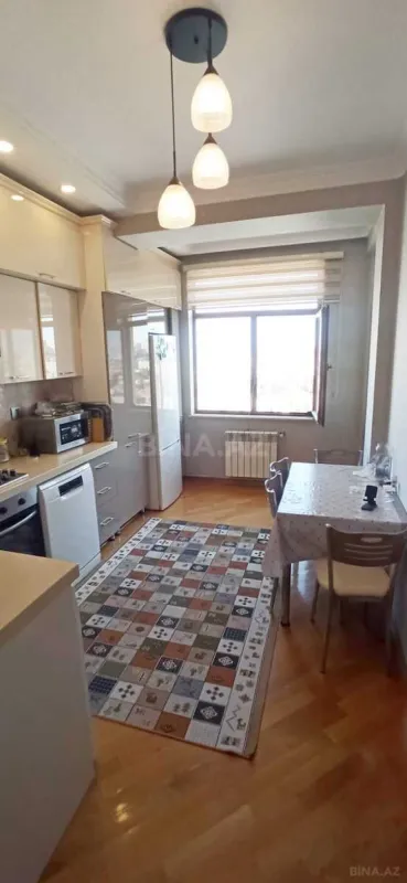 Satılır 3 otaqlı mənzil 100 m²