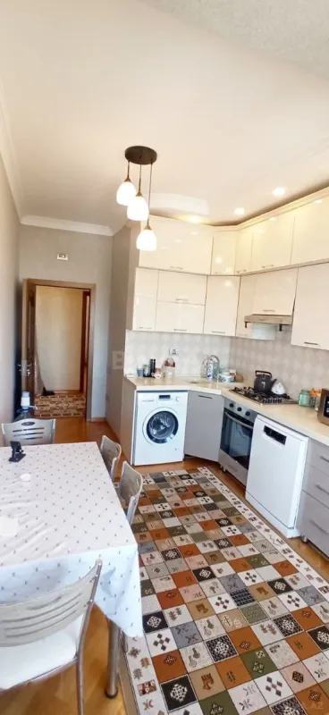 Satılır 3 otaqlı mənzil 100 m²