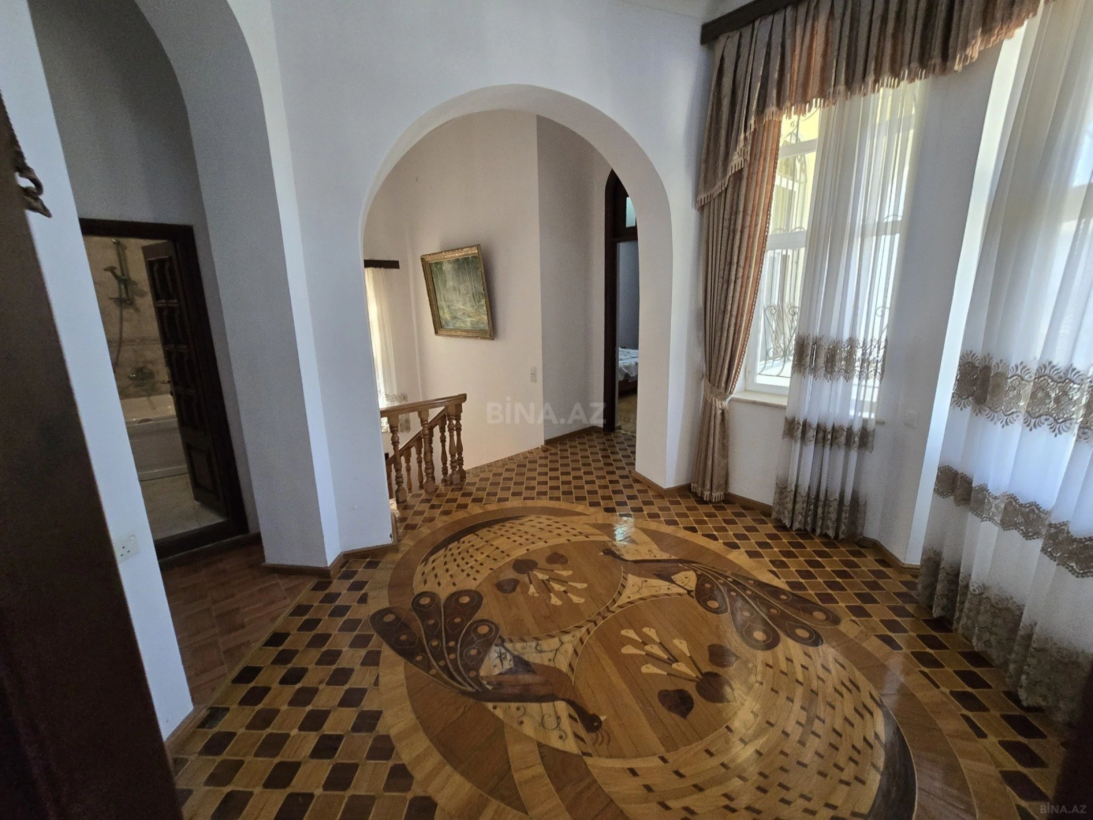 Kirayə verilir 5 otaqlı həyət evi 230 m²