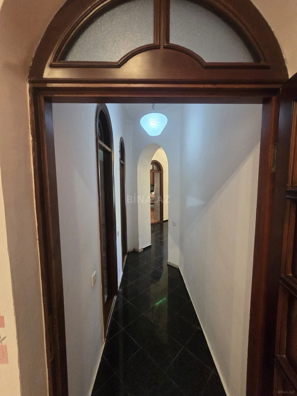 Kirayə verilir 5 otaqlı həyət evi 230 m²