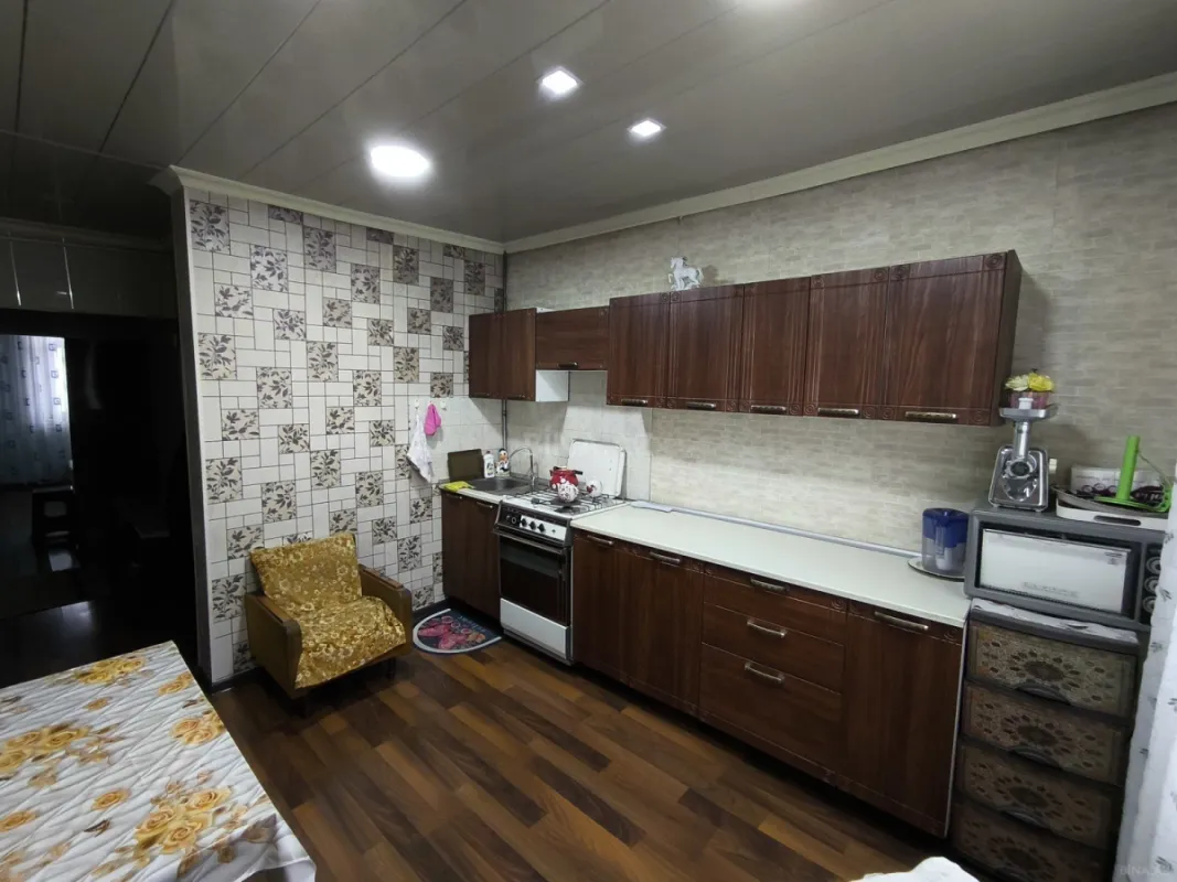 Satılır 2 otaqlı mənzil 56 m²