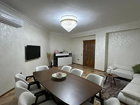 Satılır 3 otaqlı mənzil 120 m² — Bakı, Nizami 3 otaq 120.00 m²