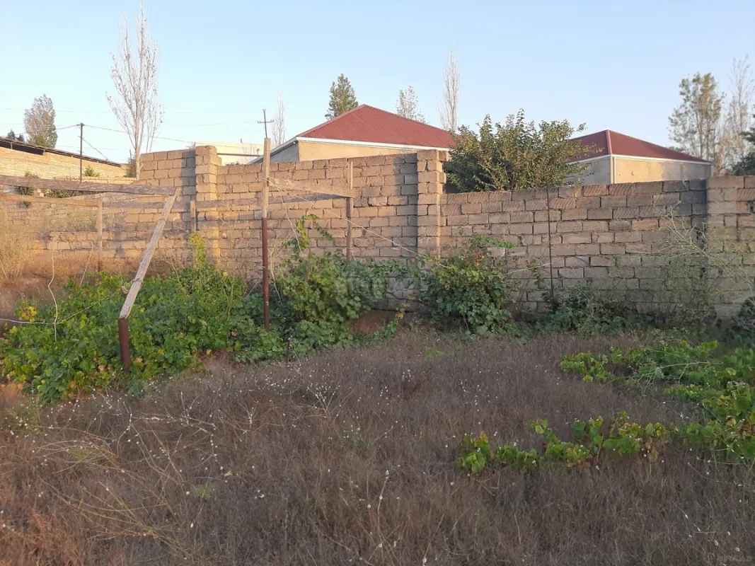 Satılır torpaq sahəsi 12 m²