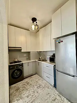 Satılır 2 otaqlı mənzil 50 m²