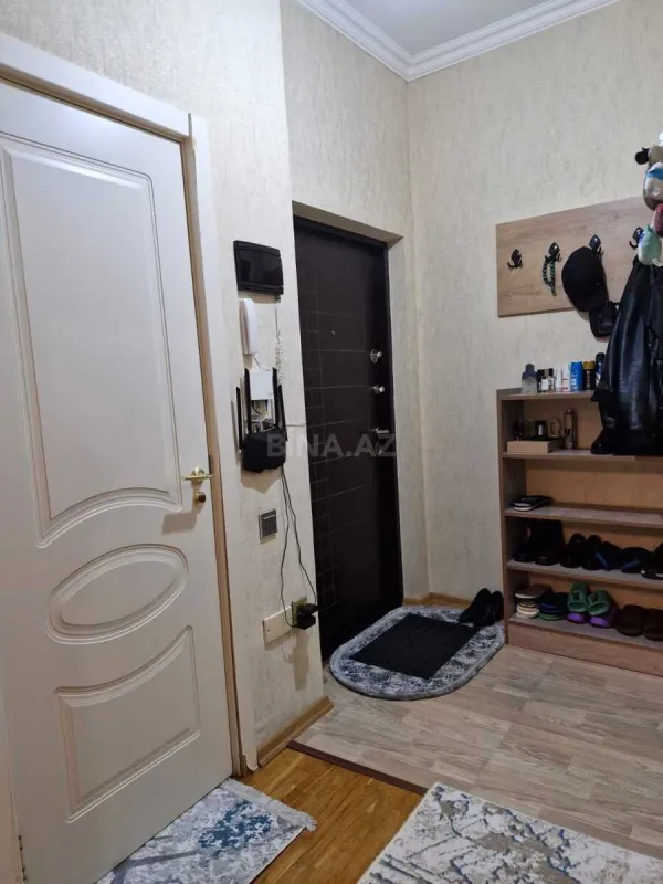Satılır 3 otaqlı mənzil 75 m²