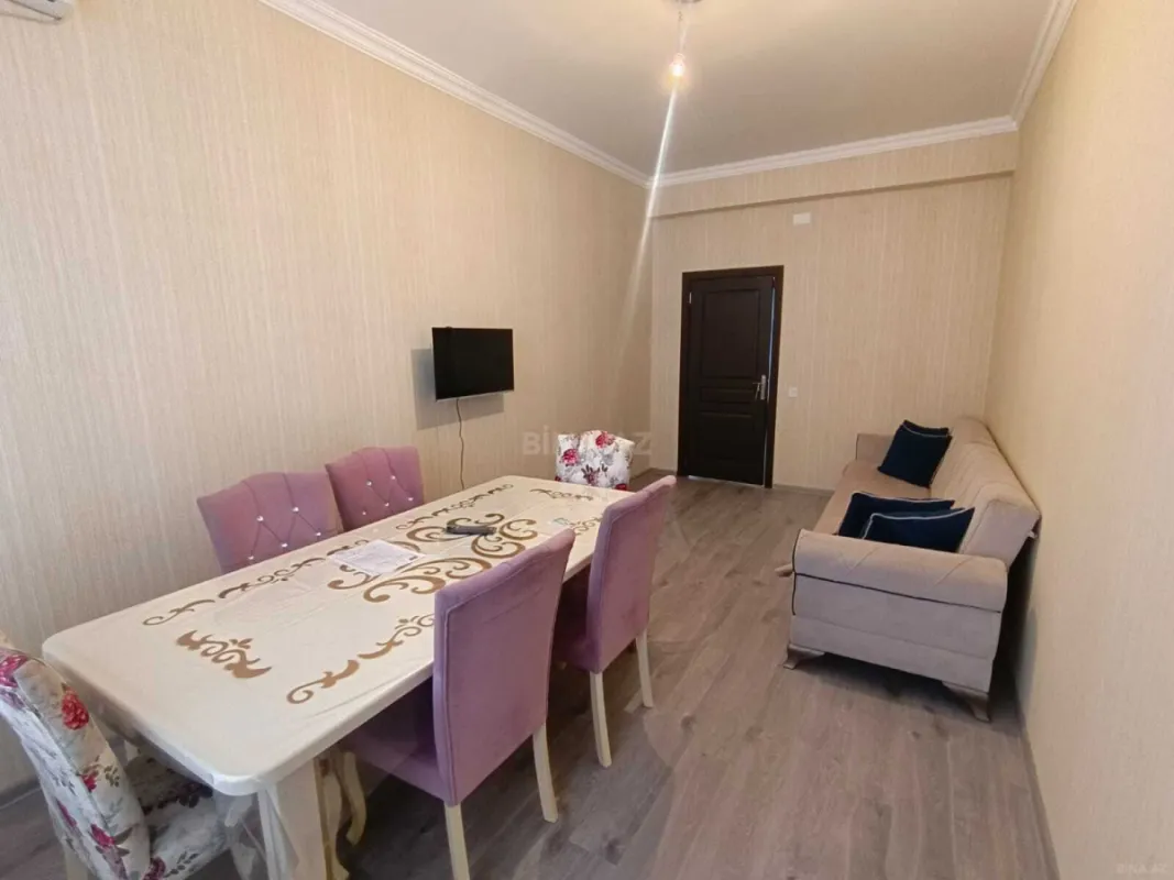Kirayə verilir 3 otaqlı mənzil 74 m²