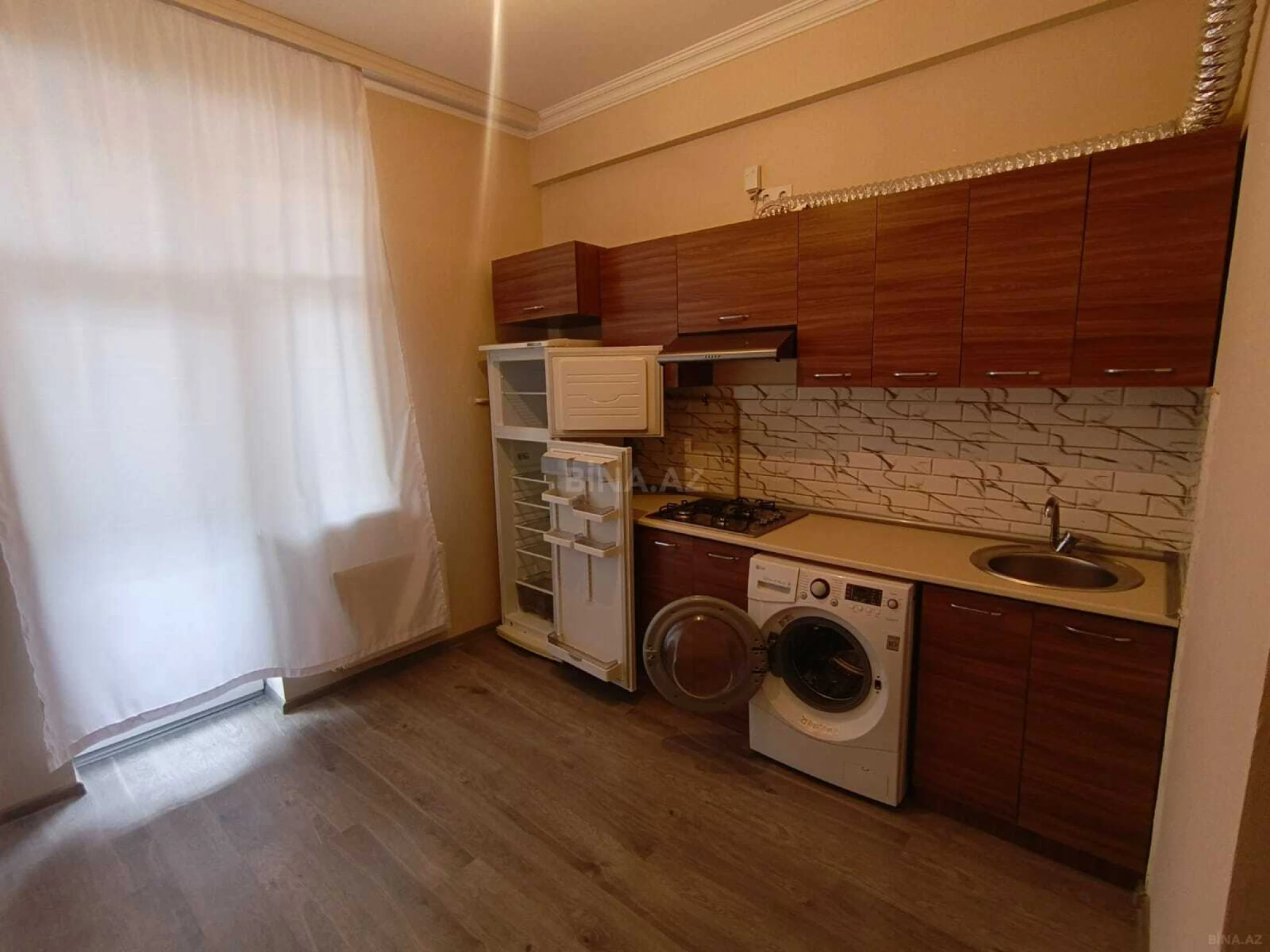 Kirayə verilir 3 otaqlı mənzil 74 m²