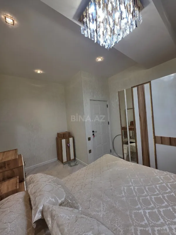 Satılır 2 otaqlı mənzil 62 m²