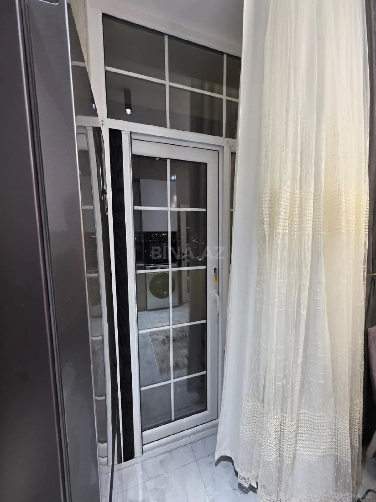 Satılır 2 otaqlı mənzil 62 m²