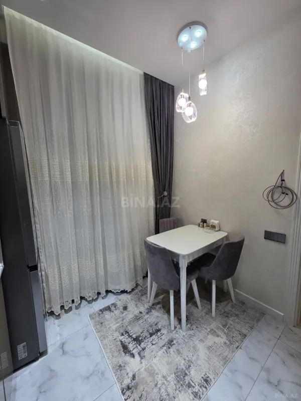 Satılır 2 otaqlı mənzil 62 m²