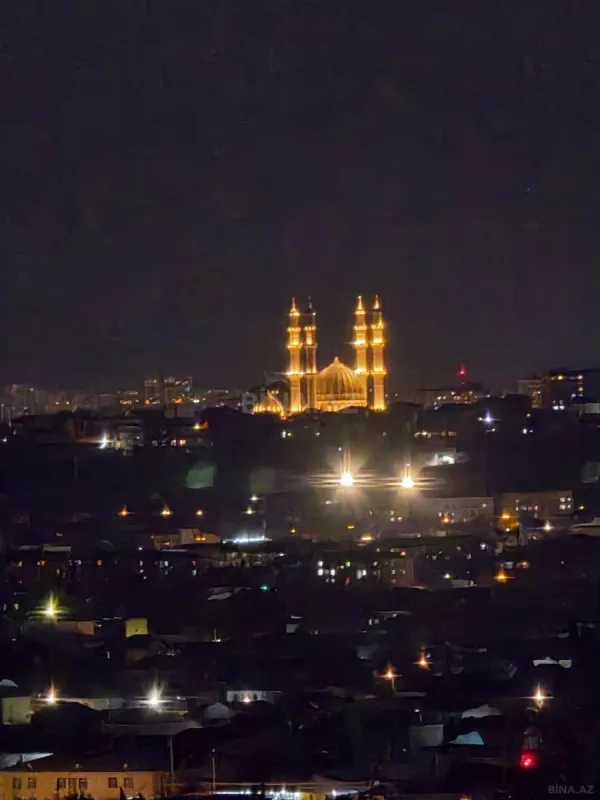 Satılır 2 otaqlı mənzil 62 m²