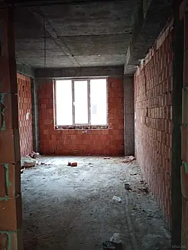 Satılır 2 otaqlı mənzil 67 m²