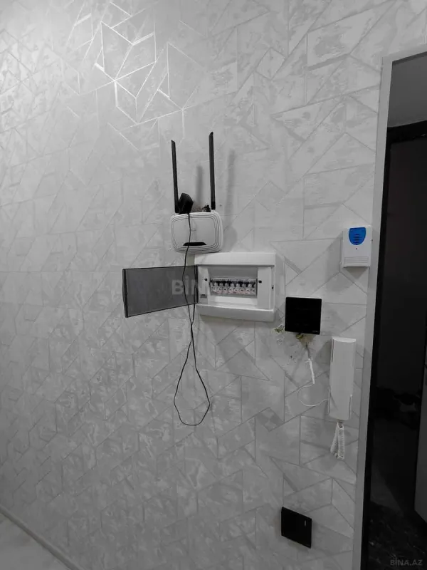 Satılır 2 otaqlı mənzil 67 m²