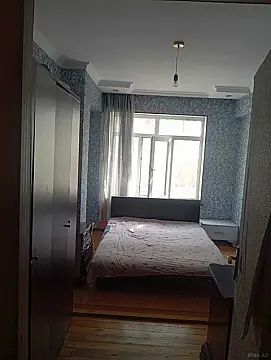 Kirayə verilir 2 otaqlı mənzil 40 m²